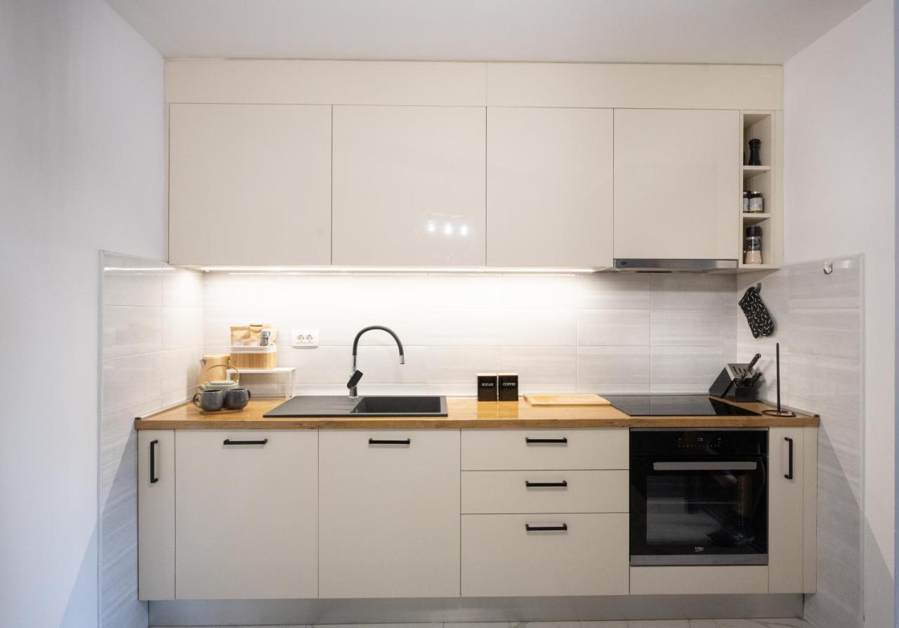 שיבניק Hedonist Apartment מראה חיצוני תמונה